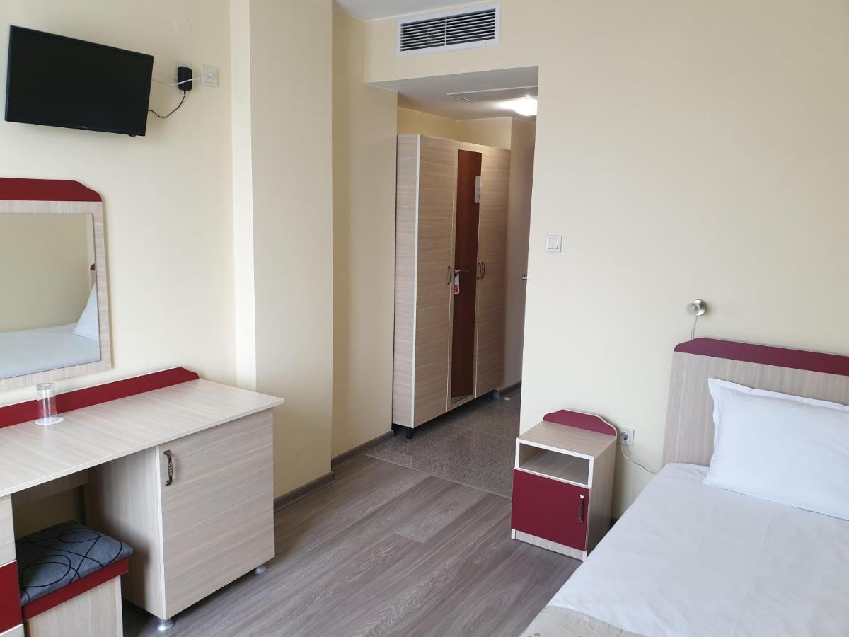Hotel Puldin Coop Plovdiv Extérieur photo